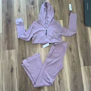 Women’s Medium, Purple Performance Calvin Klein Set